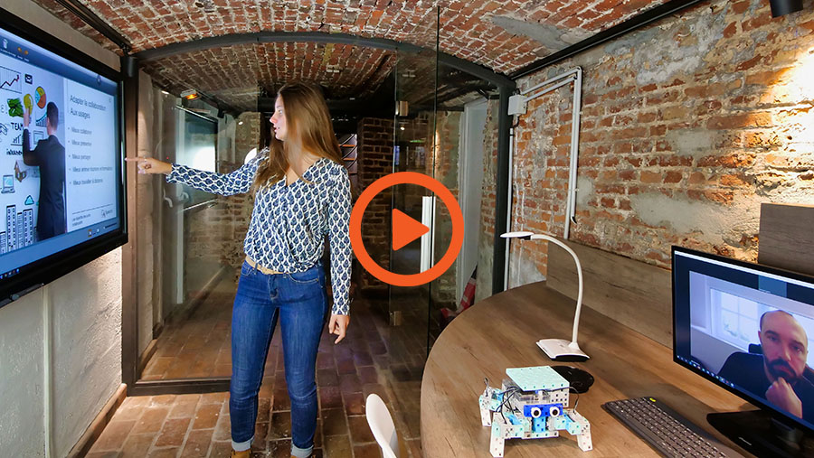 ecran interactif huddle room video