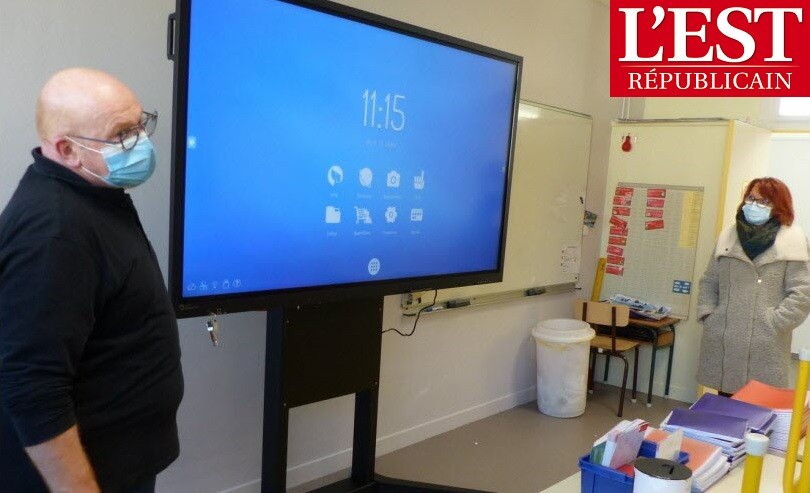 3 écrans numériques interactifs SpeechiTouch à l'école de la Mortagne dans la presse